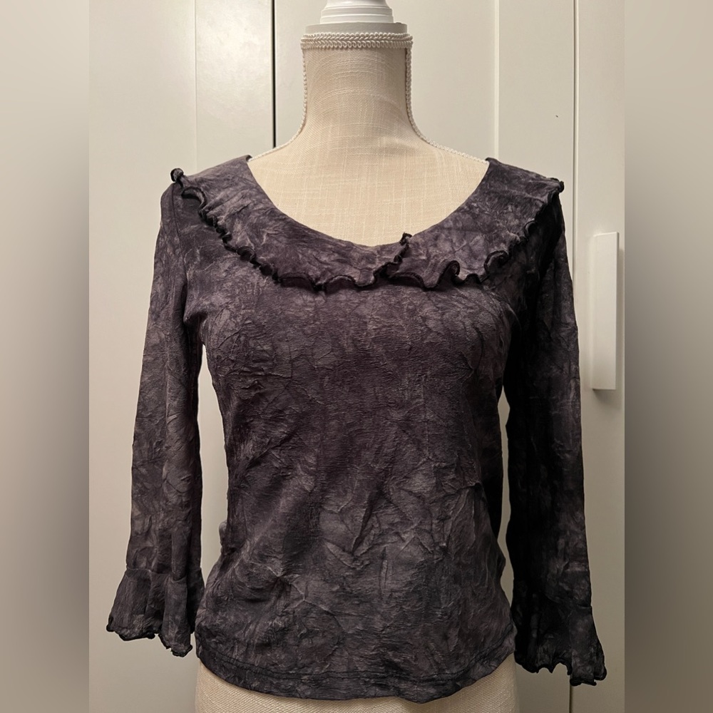 | Black top |